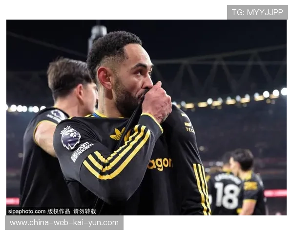 一日英超动向:阿森纳切尔西拿三分成功,曼联打富勒姆很自信 一日英超动向:阿森纳切尔西拿三分成功,曼联打富勒姆很自信